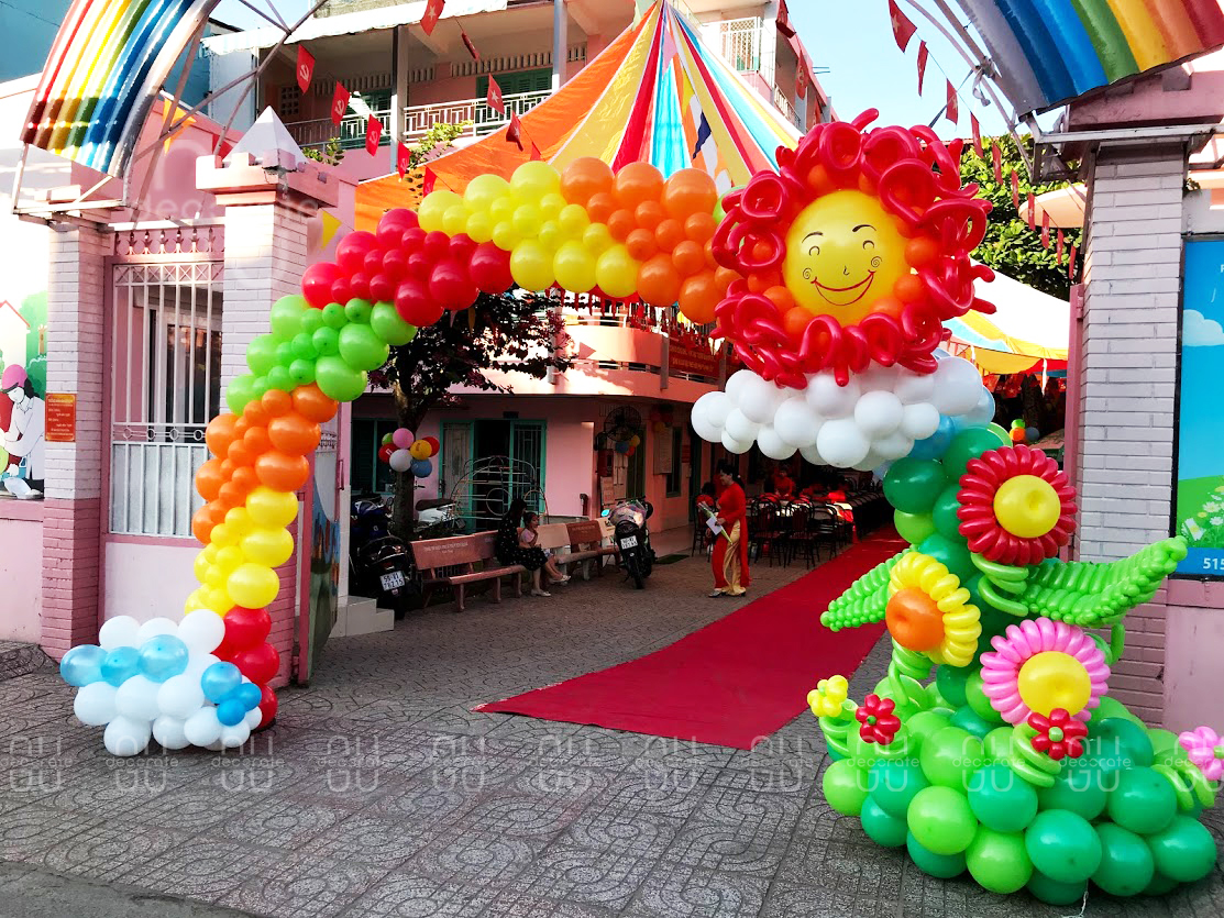 Cổng chào cồng vồng cho Tiệc của bé