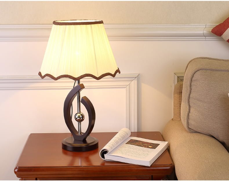 đèn ngủ giúp căn phòng trở nên hài hòa hơn