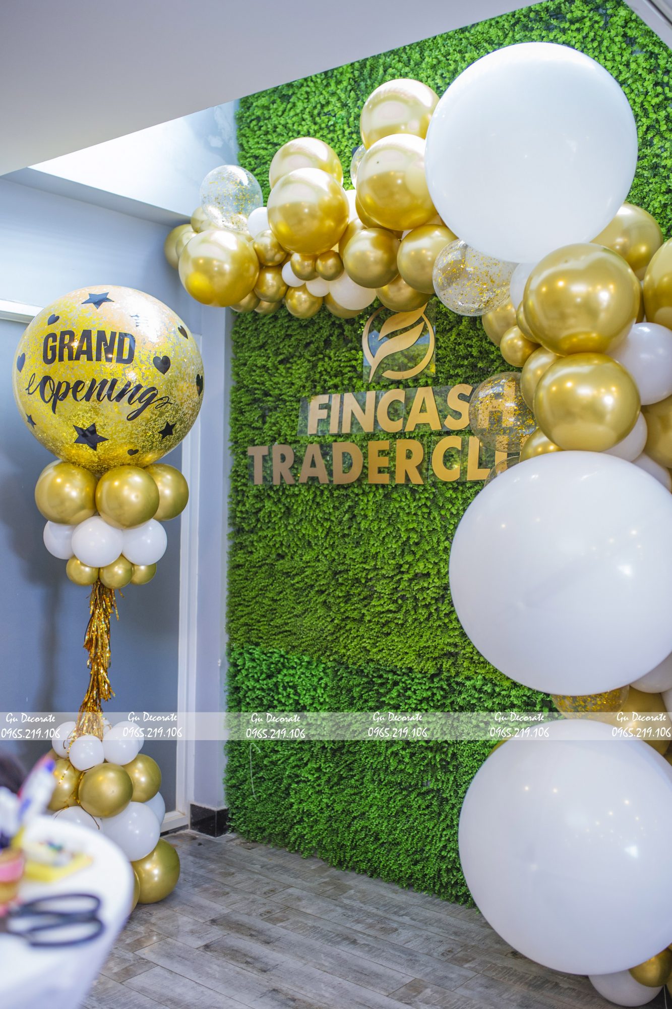 Hình ảnh về mẫu trang trí tất niên - công ty Fincash do GuDecorate thực hiện Hình ảnh về mẫu trang trí tất niên - công ty Fincash do GuDecorate thực hiện